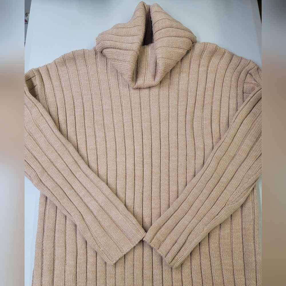 Lord And Taylor Sweater Sz Small